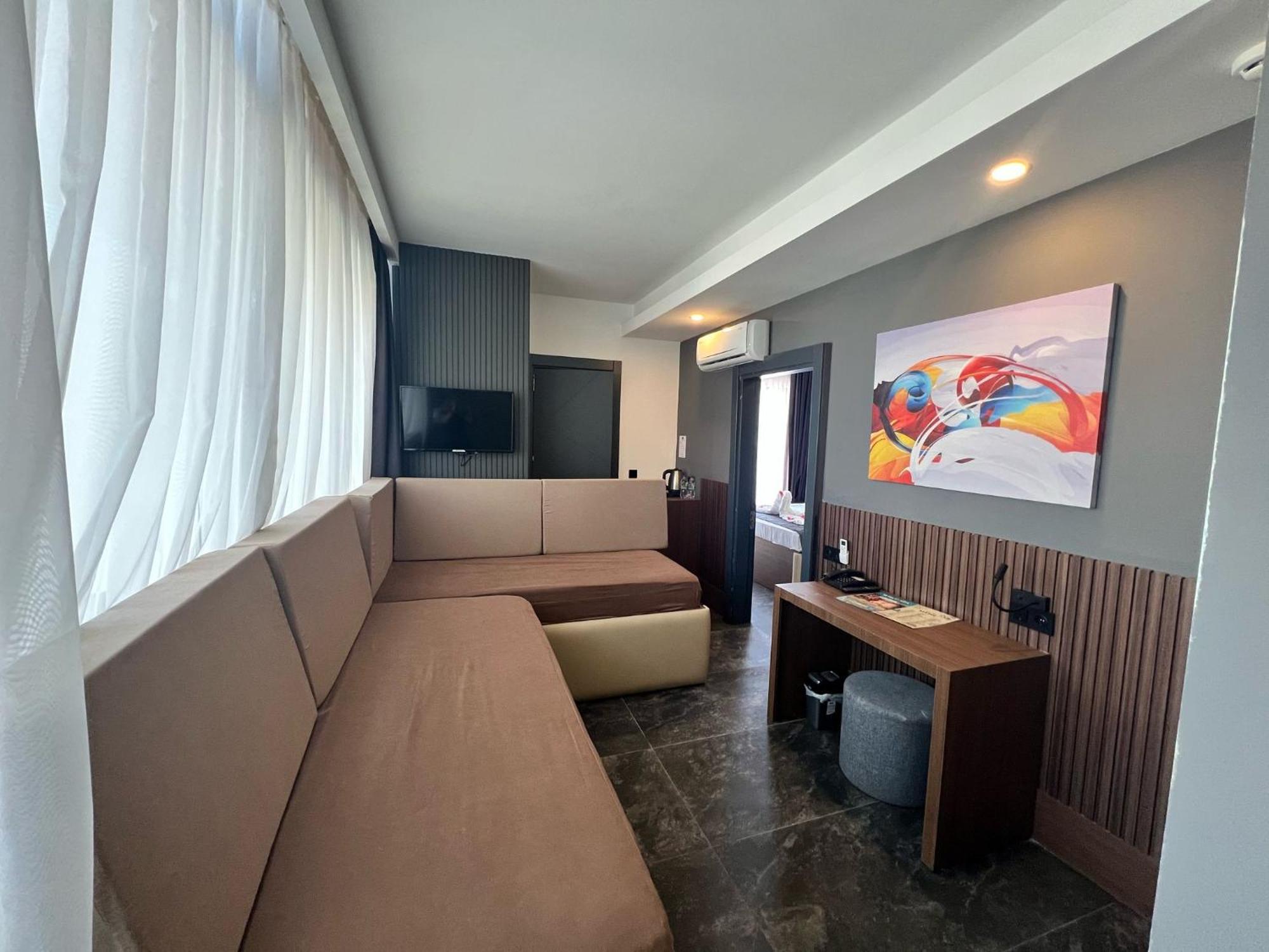 Wolf Of The City Hotel & Spa Анталья Экстерьер фото